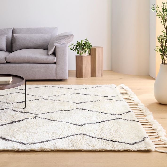 How to Clean a Wool Rug: Tips for Keeping Your Rug Fresh and Beautiful